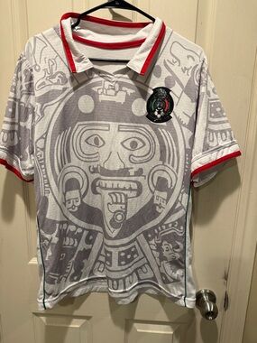 Mexico White & Red Aztec Graphic Soccer Jersey - Men's